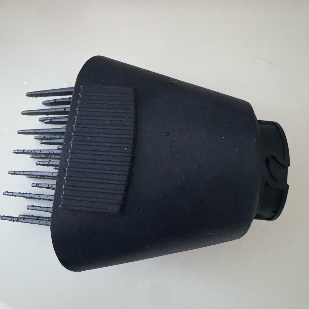 Shark Flex Style Wide Tooth Comb